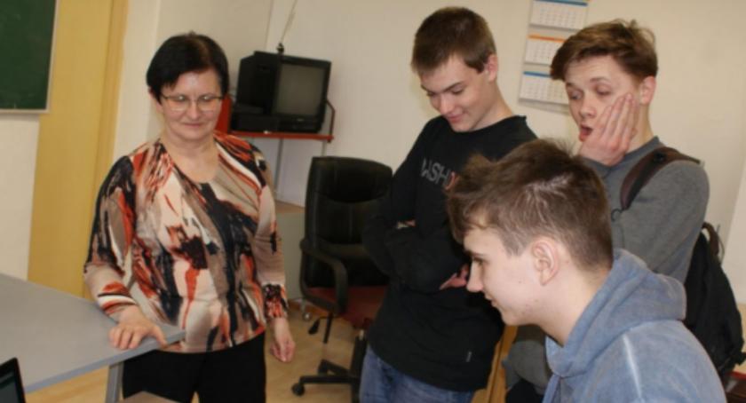 Szczecineccy fizycy z STO wśród najlepszych w regionie