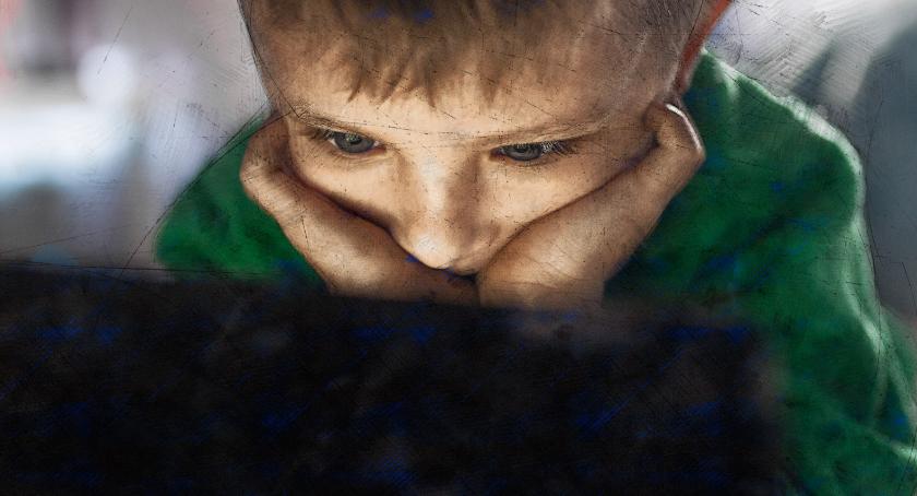 Ciemna strona Internetu - zagrożenie bagatelizowane. Zaproszenie na seminarium dla rodziców