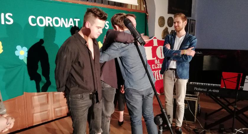 Charytatywnie zaśpiewali dla Dominika. Musi wygrać z nowotworem