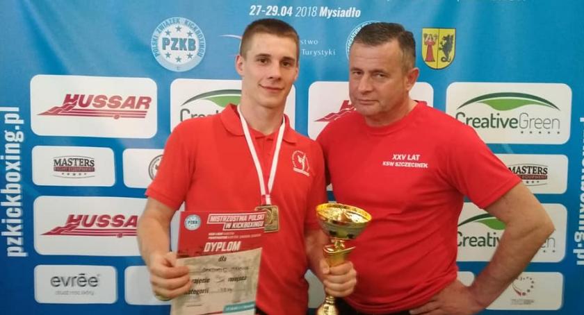 Bartłomiej Mienciuk obronił tytuł mistrza Polski! Medale KSW Szczecinek