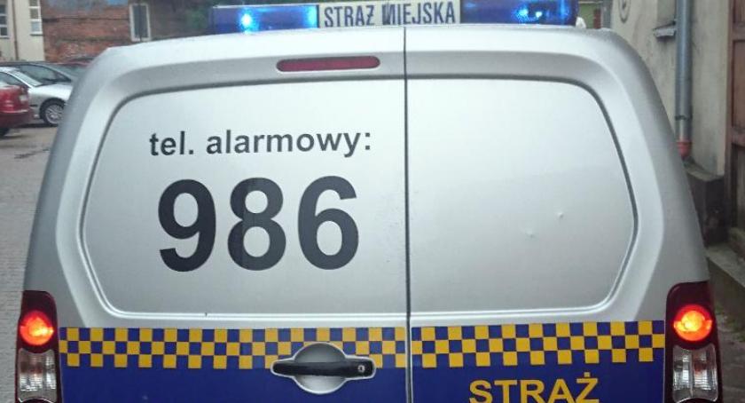Uderzył funkcjonariusza Straży Miejskiej w Szczecinku. Został obezwładniony 