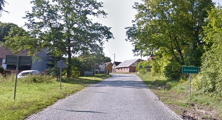 Znika kostka brukowa w Śmiadowie. Na DK20 utrudnienia i objazd przez Borne Sulinowo