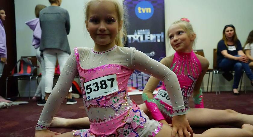 Dziewczynki ze Szczecinka wystąpiły w precastingu do programu 