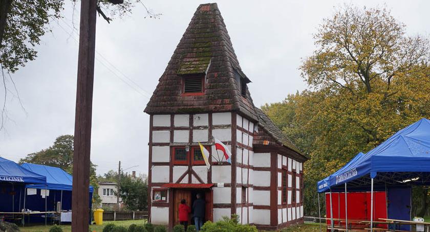 Pieniądze na ratowanie zabytków. Wilcze Laski, Drawień i Szczecinek z dofinansowaniem