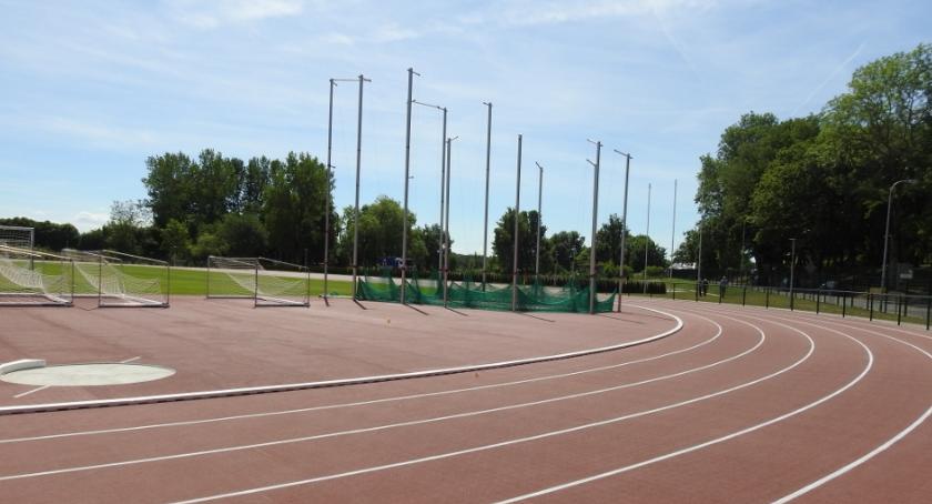 Stadion na Świątkach ze świadectwem PZLA
