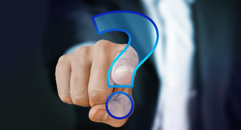 Kontrolerzy wejdą kiedy chcą. Jak będzie działać nowe prawo o zanieczyszczeniu powietrza?