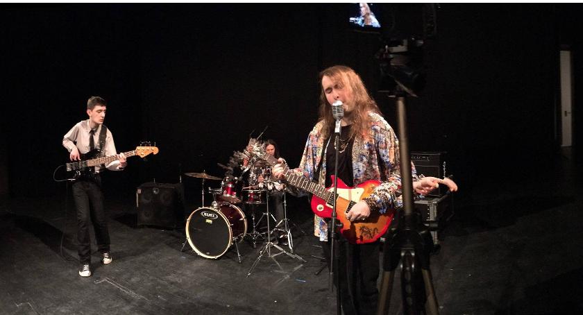James Button Band ze Szczecinka wystąpi w Neustrelitz
