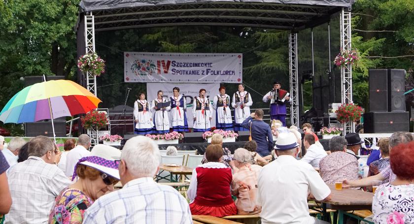 Ludowo pod zamkiem. Szczecineckie Spotkanie z Folklorem po raz czwarty