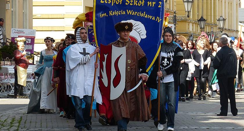 Szewc bez butów, czyli imieniny miasta