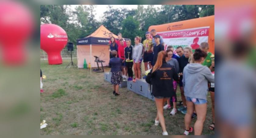 Świetny start szczecineckich biegaczy w Okonku