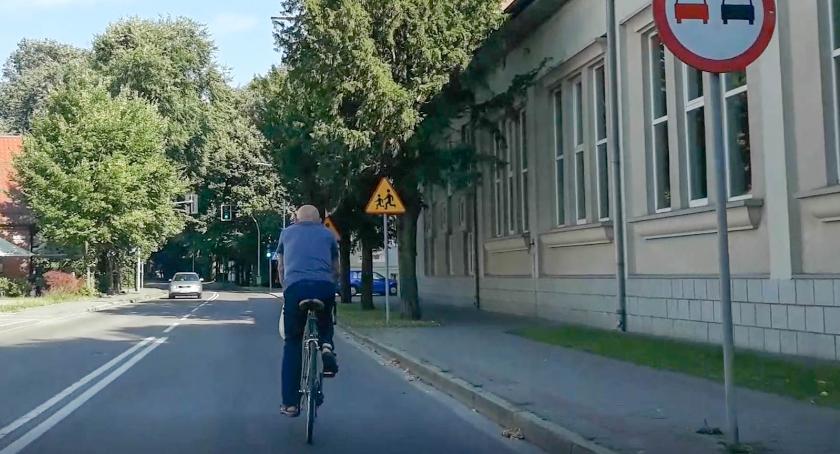 Na Ordona ciasno nawet samochodom. Czy muszą tamtędy jeździć także rowery?