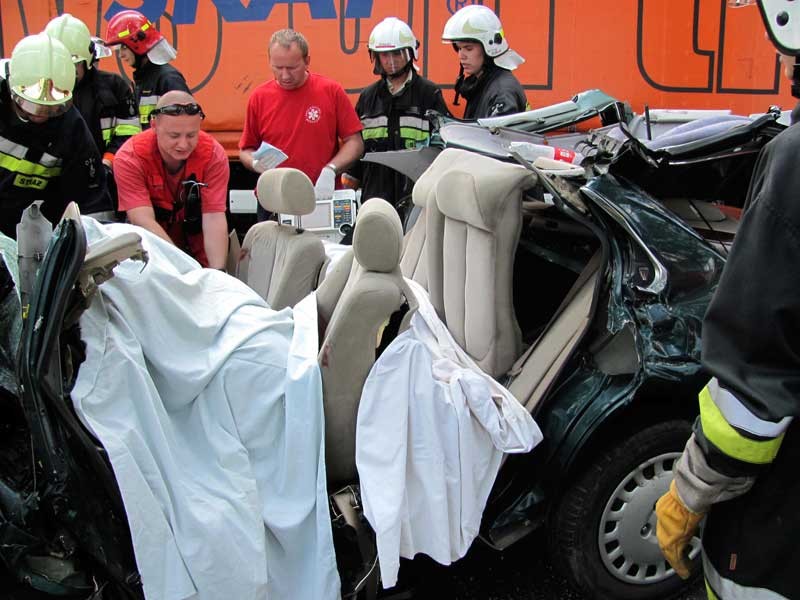 Tragiczny wypadek koło Lotynia – „jedenastka” była zakorkowana (foto)