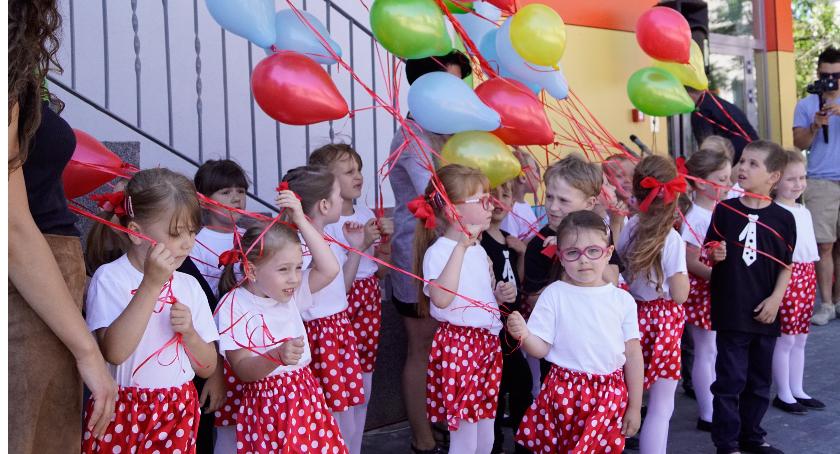 Przedszkola za złotówkę: Dyrektorzy dementują twierdzenia kandydata