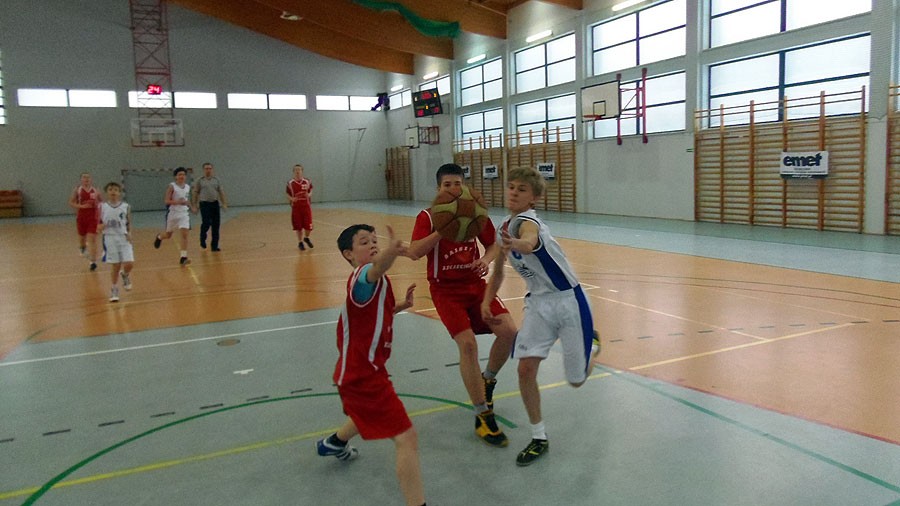 Turniej koszykówki o puchar Emetu