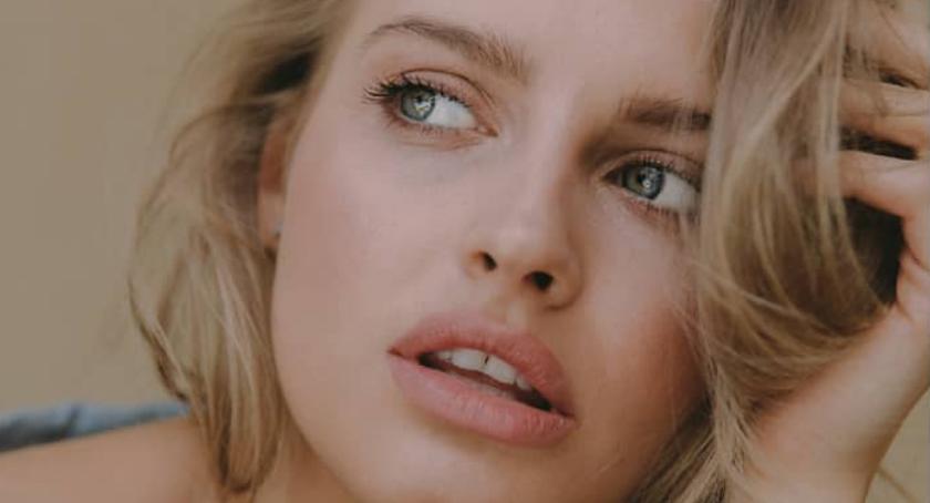 Głosowanie na gwiazdy sieci JOY Influencer Roku. Karolina Pisarek wśród nominowanych