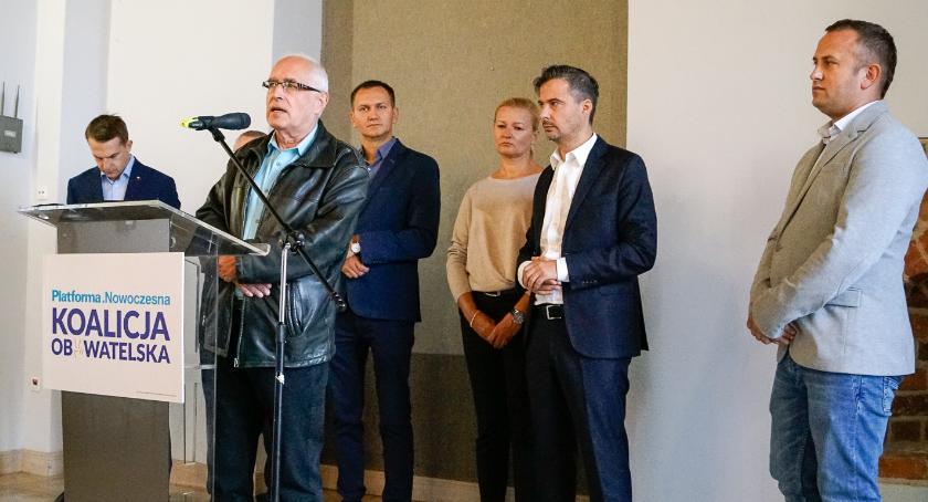 Nowoczesna agituje w Szczecinku. Przyjechał sekretarz generalny