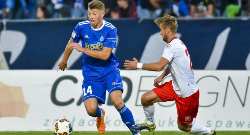 Mateusz Bartolewski z trzecią bramką w II lidze. Ruch rozbił Resovię
