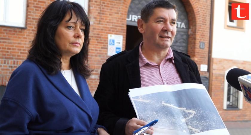Chemiczny fetor i pył na samochodach. Terra oskarża Kronospan
