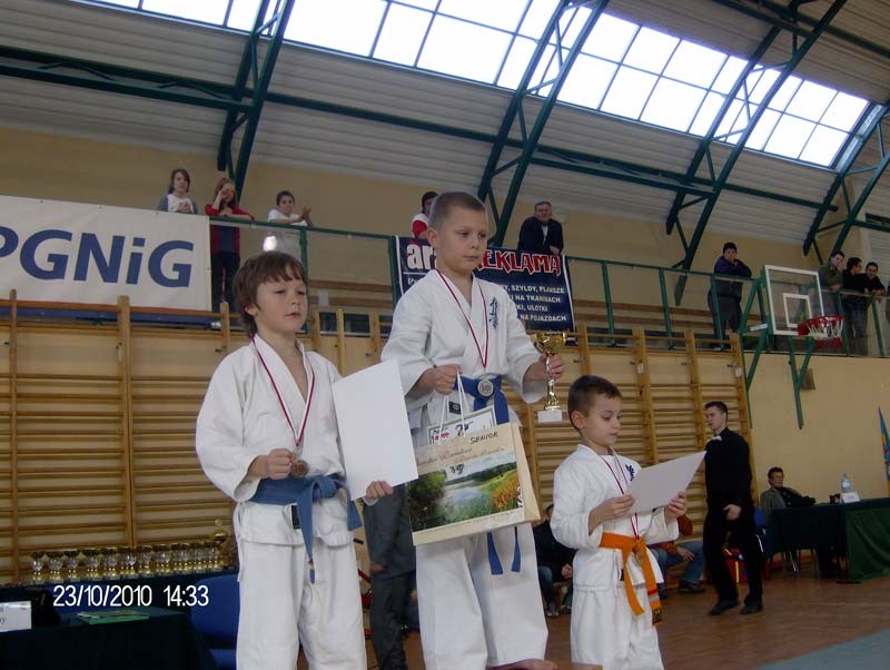 Udane starty karateków