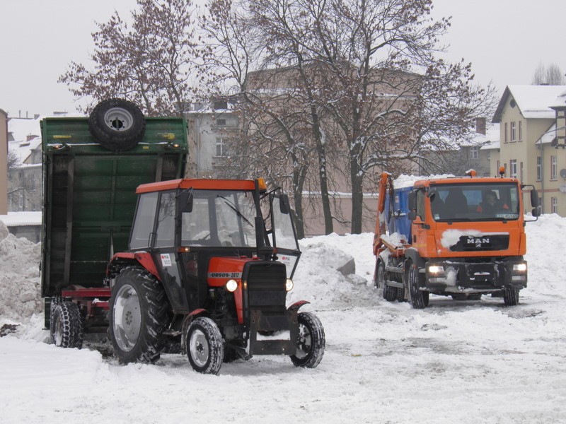 Wywiozą śnieg z miasta – jednak