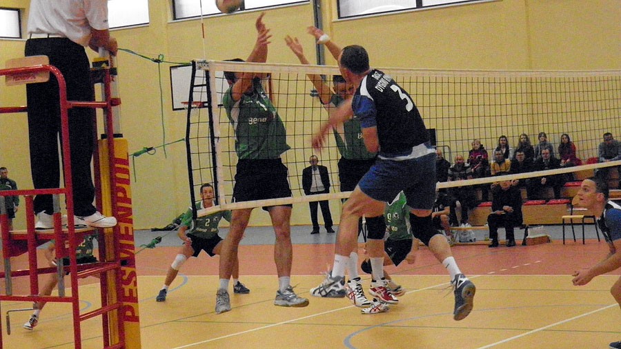 III Liga Siatkówki: Gryf lepszy od Grotu