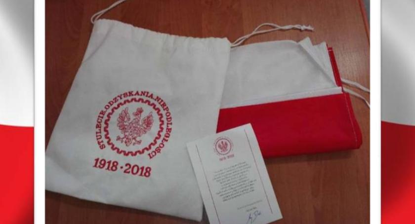 Flagi od prezydenta Andrzeja Dudy w Gminie Szczecinek