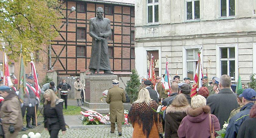 Pierwszego marszałka na szczęście przetopiliśmy