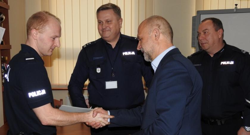 Młodzi policjanci zakończyli szkolenie w Szczecinku