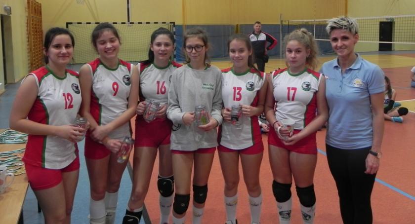 W Szczecinku rozegrano turniej mini piłki siatkowej dziewcząt