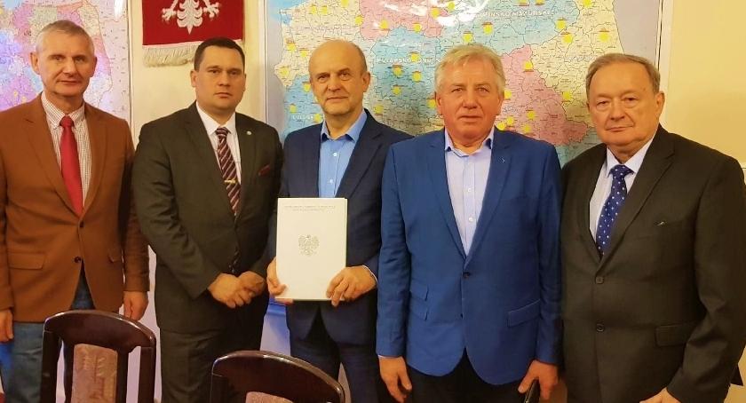 MON wspomaga szkolenie klas wojskowych w Białym Borze