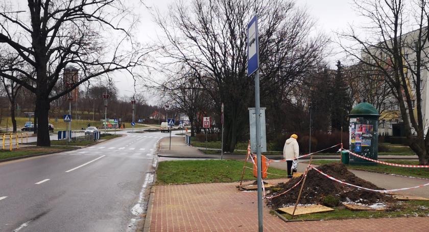 Zima minie bez przystanków autobusowych?
