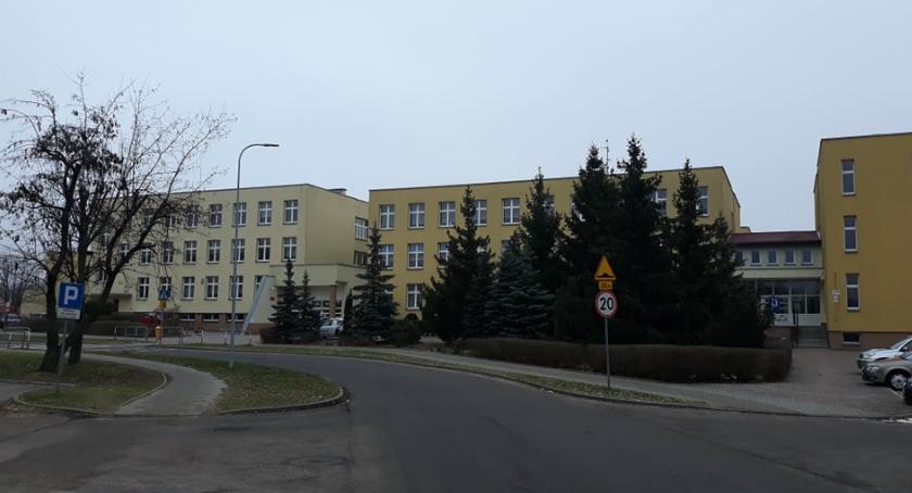 Nauczyciele ze SP nr 7 poszli na L-4 [Aktualizacja]