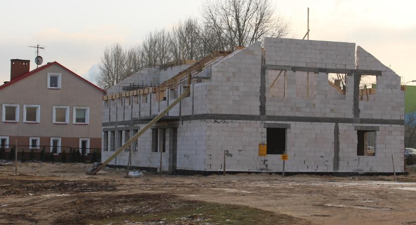 Jeszcze się buduje, a rodzice już chcą zapisywać dzieci. Nowy żłobek i nowe przedszkole w Szczecinku