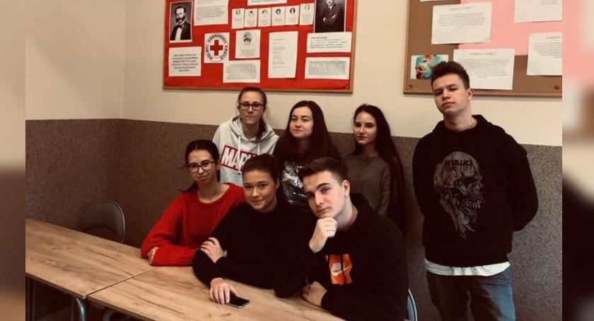Uczniowie z I LO w Szczecinku honorowo oddali krew