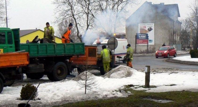 Prawie 20 mln zł na inwestycje drogowe w mieście i powiecie. Które drogi i ulice będą wyremontowane?