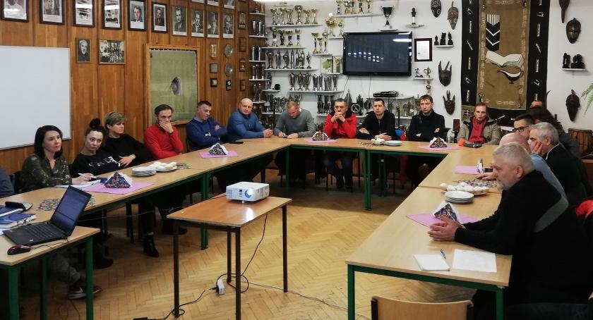 Rozmawiali o stadionie lekkoatletycznym w Szczecinku. Pierwsze zawody już w maju