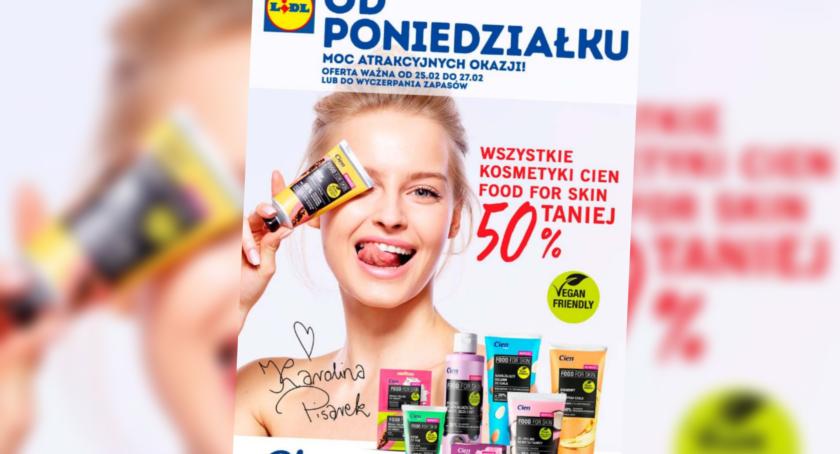 Karolinę Pisarek można spotkać w szczecineckim Lidlu