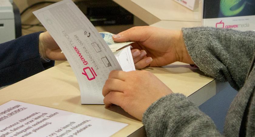 Płacisz za kablówkę? Przygotuj dowód osobisty