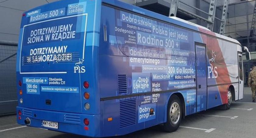 Busy Kaczyńskiego przyjadą do Szczecinka