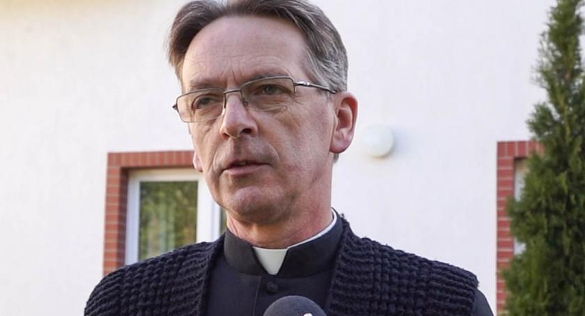 Już w czwartek w Szczecinku zakwitną Pola Nadziei! Ks. Marek Kowalewski: Prosimy o wsparcie