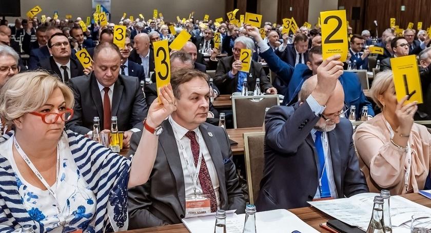 Starostowie o zmianach w oświacie  i trudnej sytuacji szpitali powiatowych