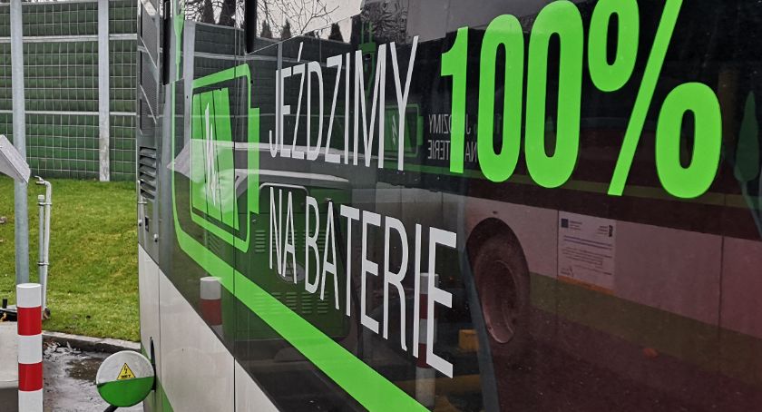 Autobusy miejskie bez drogich baterii? Superkondensator może je zastąpić