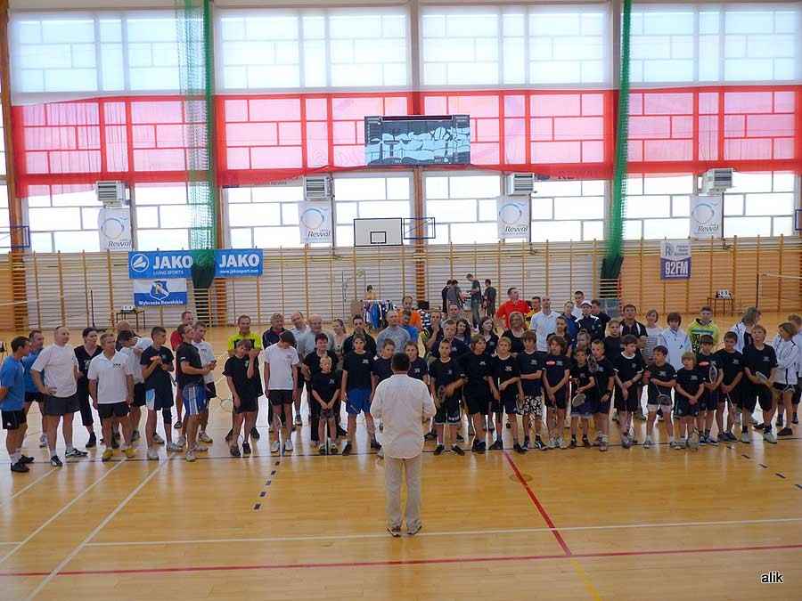 Badminton: UKS Gwda zagrał w rewalu