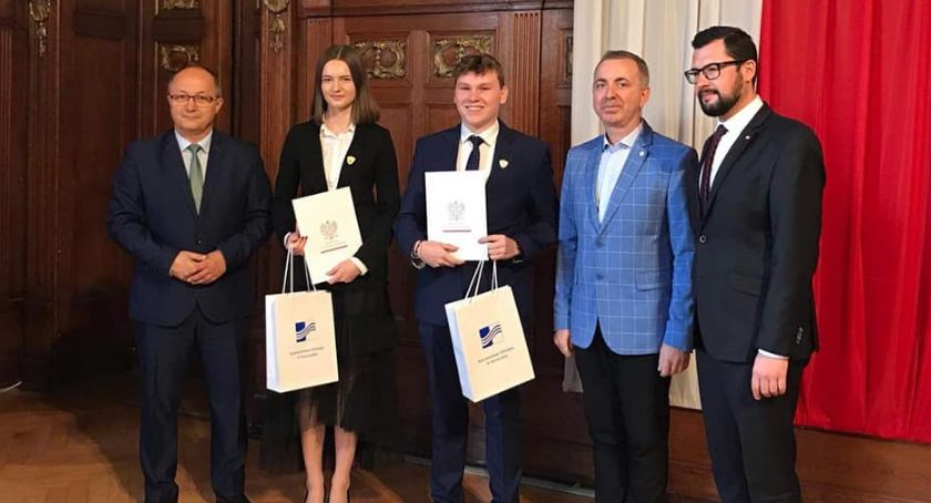 Uczniowie z I LO otrzymali nominacje poselskie