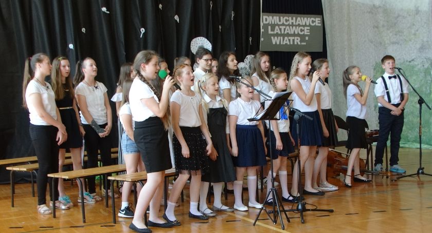 Niektórzy bardzo lubią poezję. I to od najmłodszych lat!