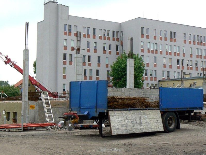 Szpital w rozbudowie: Pora na słupy nośne