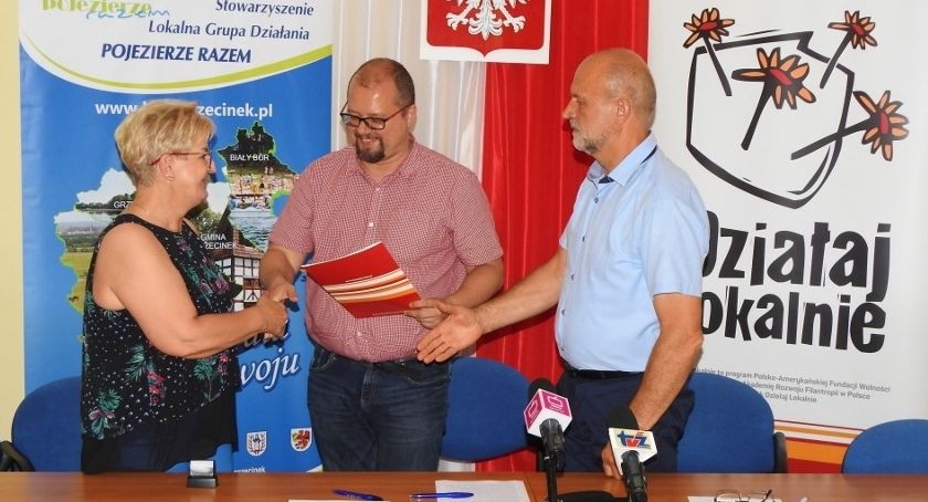 Działaj Lokalnie. Kolejne umowy - podpisane