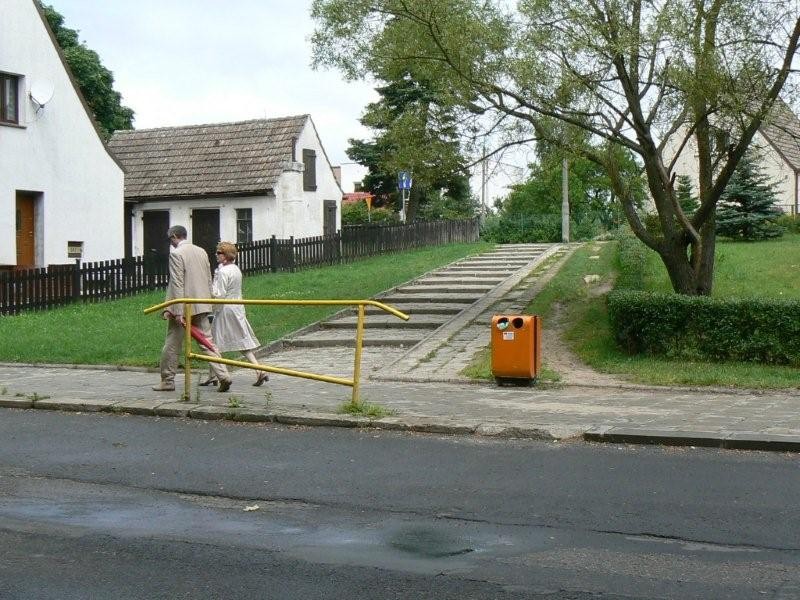 Interwencja Tematu: Leciwe schody się rozpadają (akt.)