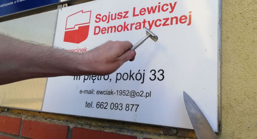 Żyletką i nożem. Biuro szczecineckiego SLD znika z tablicy (aktualizacja)