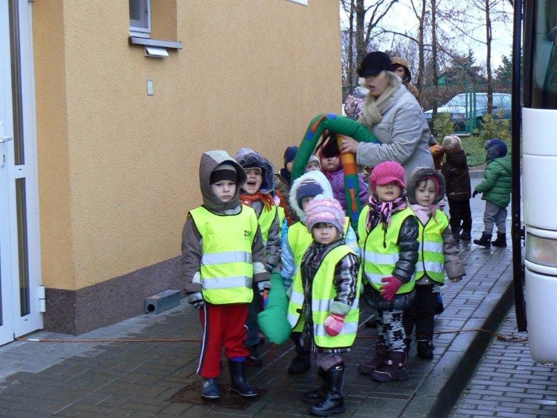 „Krasnoludek” w Schronisku dla Bezdomnych Zwierząt – z prezentami